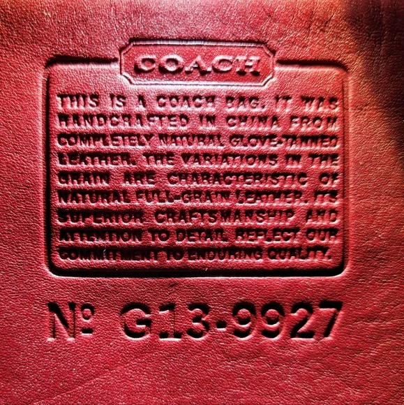 SOLD!! Red Vintage Coach Willis Bag #9927 - Picture 8 of 9
